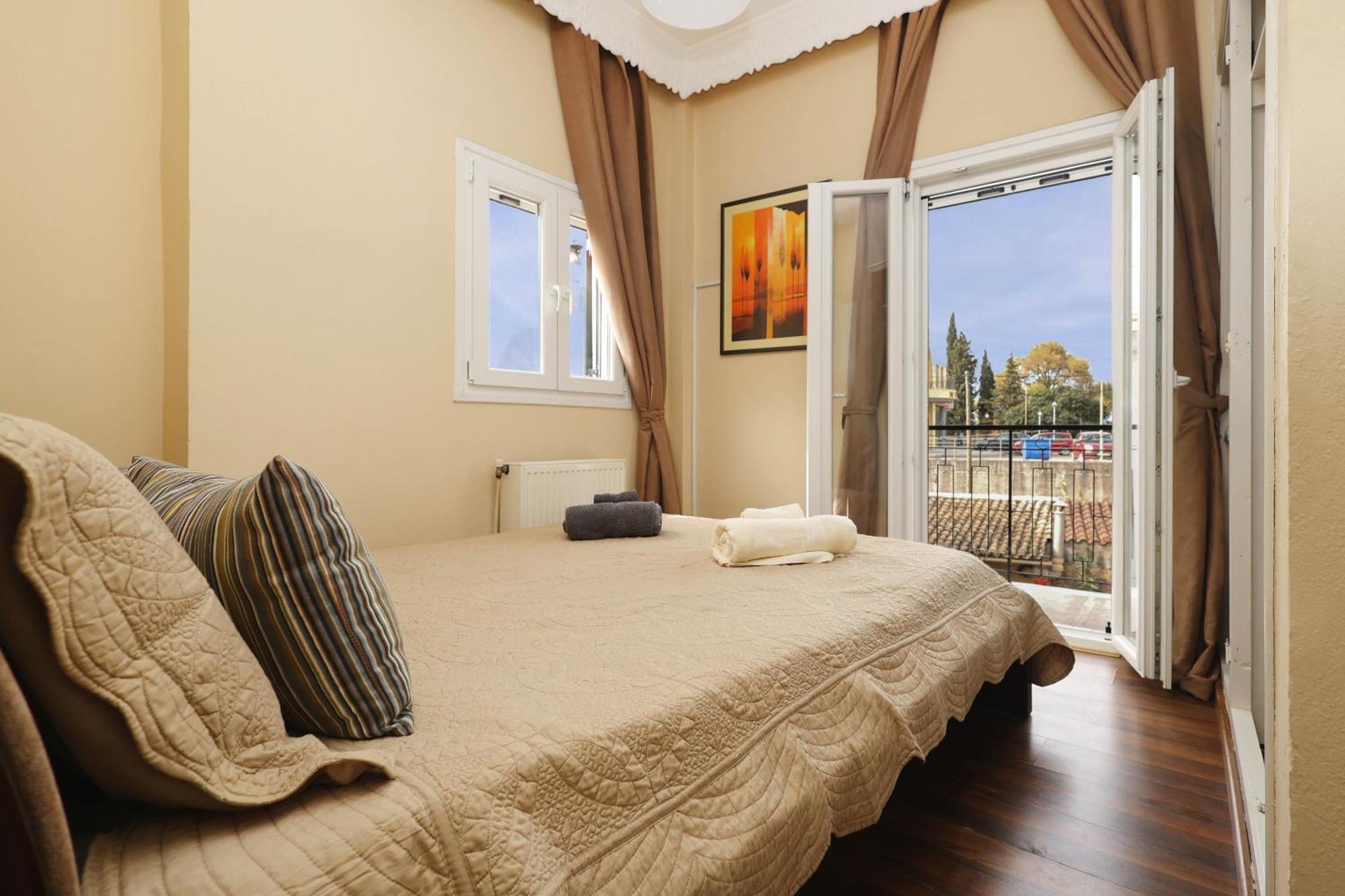 Suburban Casa Διαμέρισμα Mantouki Εξωτερικό φωτογραφία